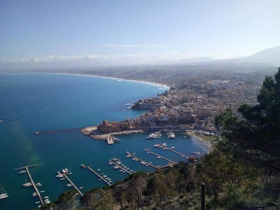 Da Giusy A Scopello Villa Скопело Екстериор снимка