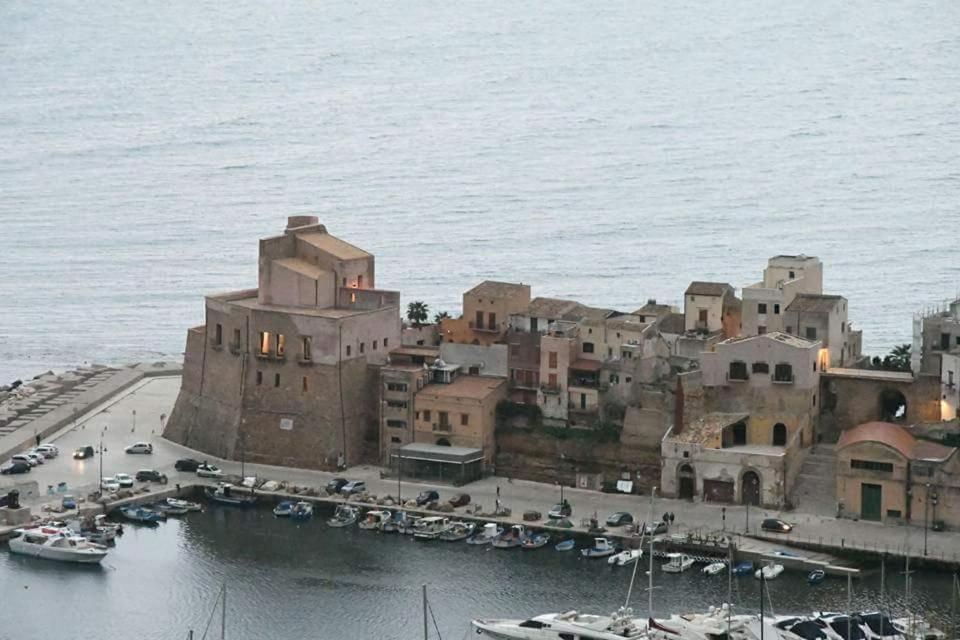 Da Giusy A Scopello Villa Скопело Екстериор снимка